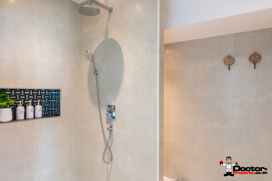 Luxury 5 Bedroom Pool Villa with Stunning Sea View in Bo Phut, Koh Samui – For Sale